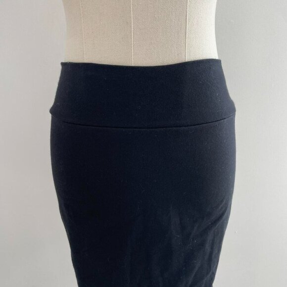 Black Mini Pencil Skirt - Picture 4 of 4